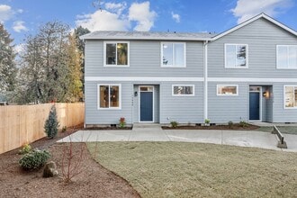 Building Photo - 15880 SE Washington Ct