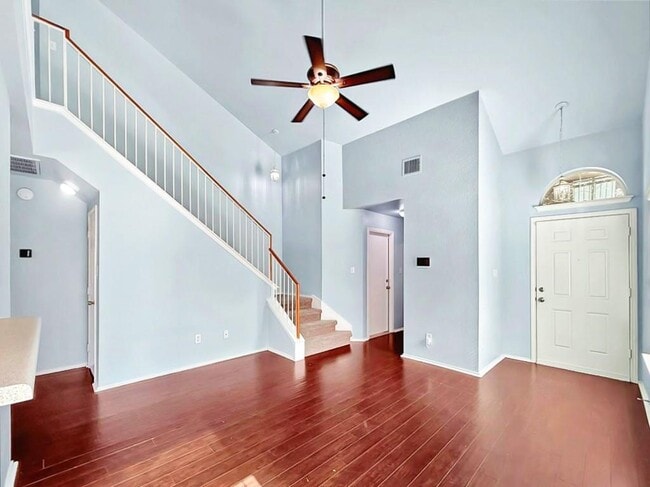 Building Photo - 2413 Socorro Bend