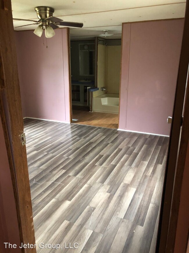 Foto del edificio - 3 br, 2 bath House - 159 Bethel Road