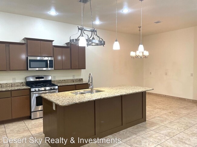 Building Photo - 3 br, 2.5 bath House - 4317 Levante Drive