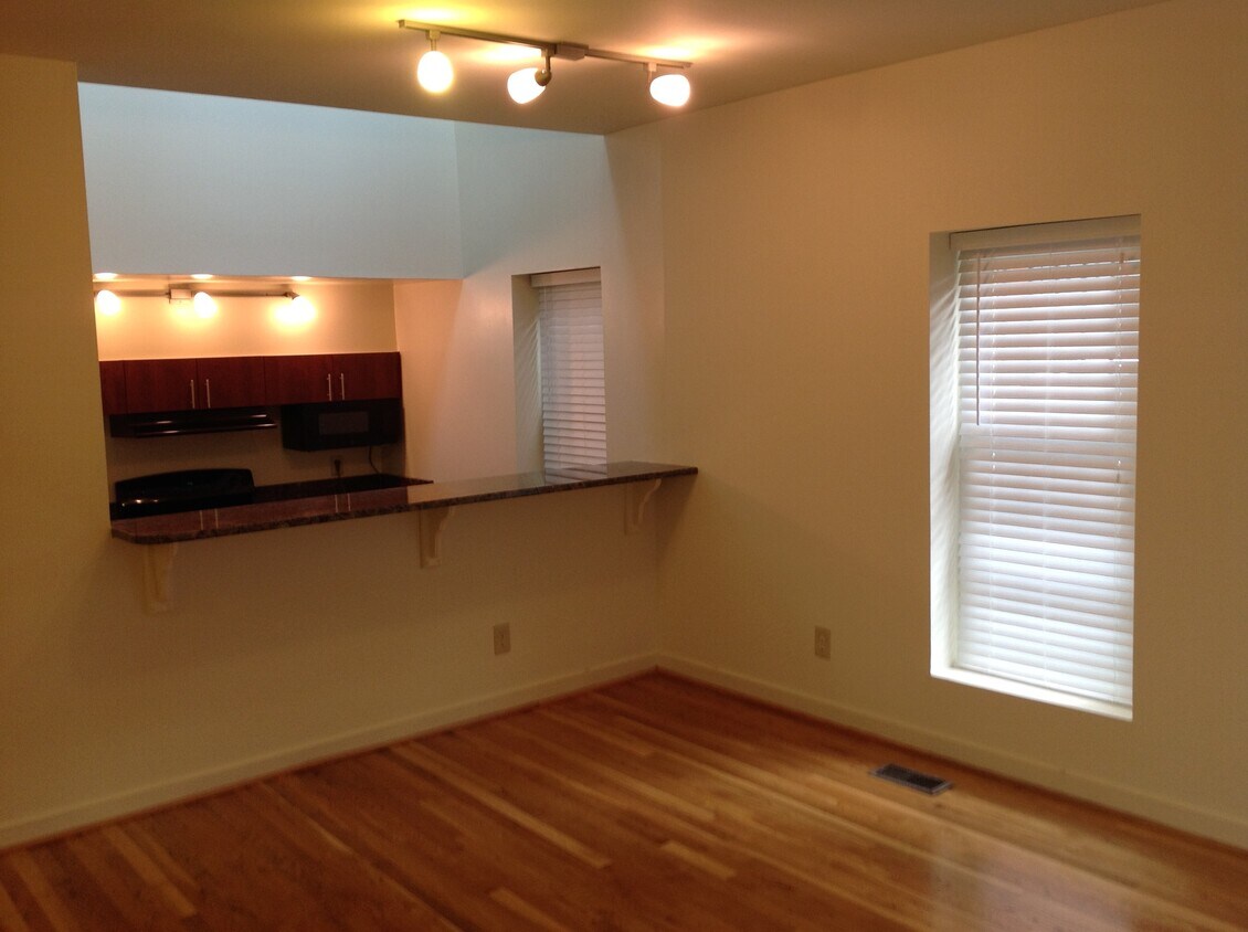 Foto principal - 2 Walter Houp Ct NE