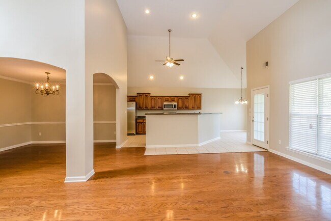 Foto del edificio - 5078 Mabry Ln