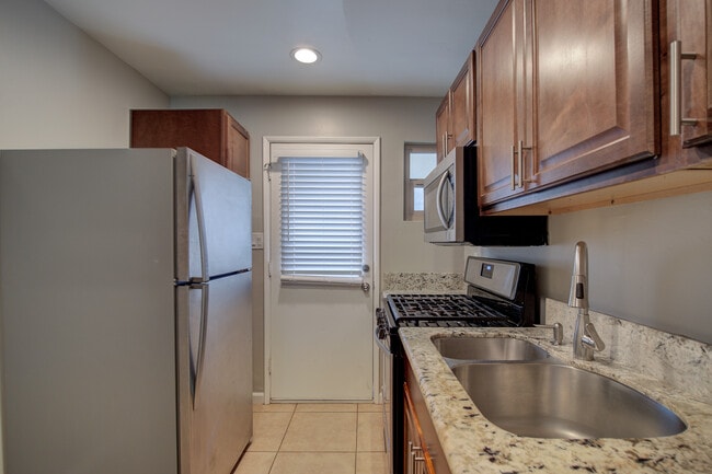 Photo - 3rd Ave Townhome