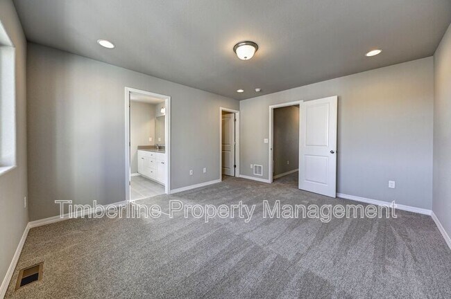 Building Photo - 7824 Woodmen Center Heights