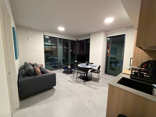 Foto del edificio - 121 NE 5th St