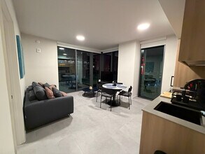 Building Photo - 121 NE 5th St