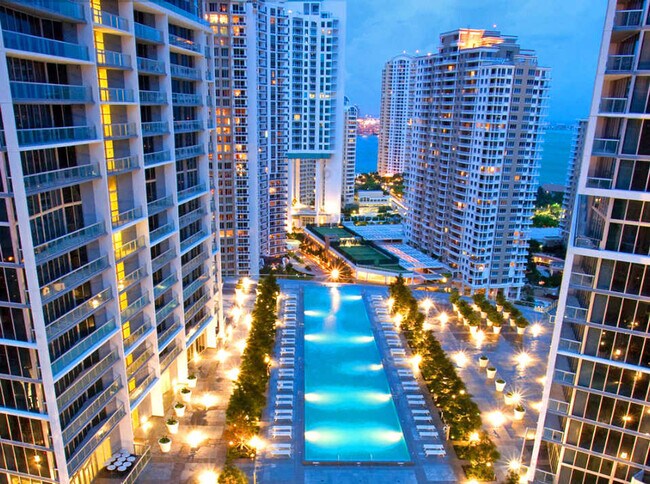 Foto del edificio - 485 Brickell Ave