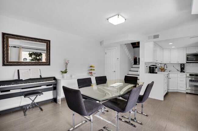 Foto del edificio - 8291 Thames Blvd