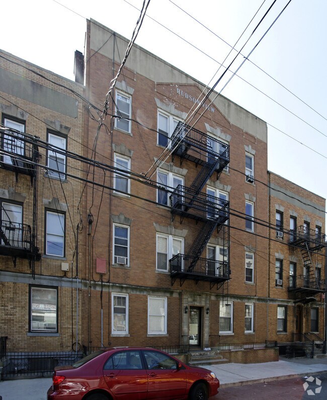 Hudson View Apartments West New York, NJ