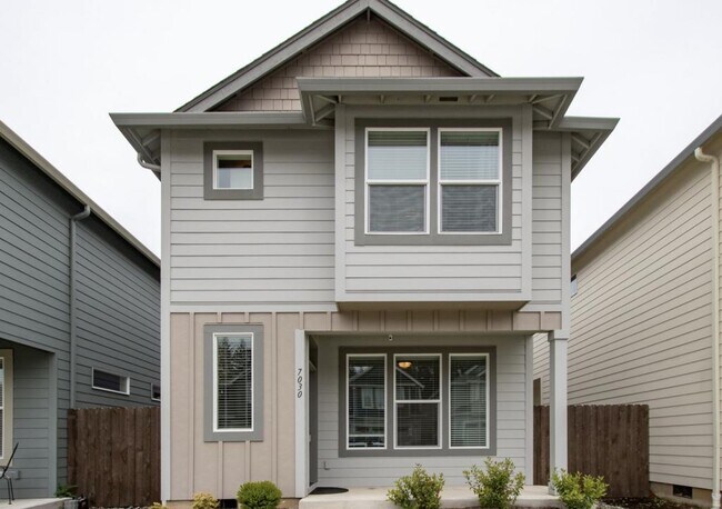 Building Photo - 7030 S Ridge Way