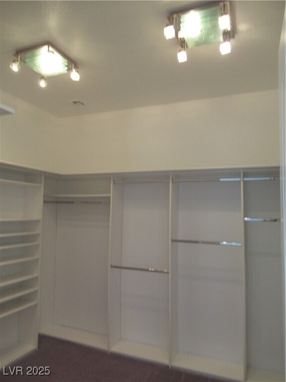 Foto del edificio - 2091 Clearwater Lake Dr
