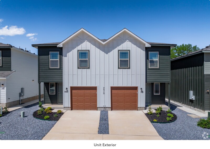 Primary Photo - 7527 Casina Run