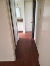 Building Photo - 5227 Hermitage Ave