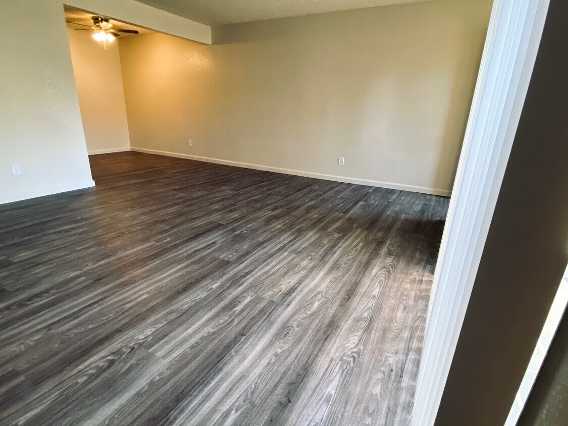 Harvest Apartments Oakdale, CA