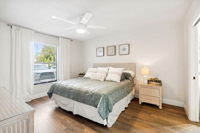 Building Photo - 600 Neapolitan Way