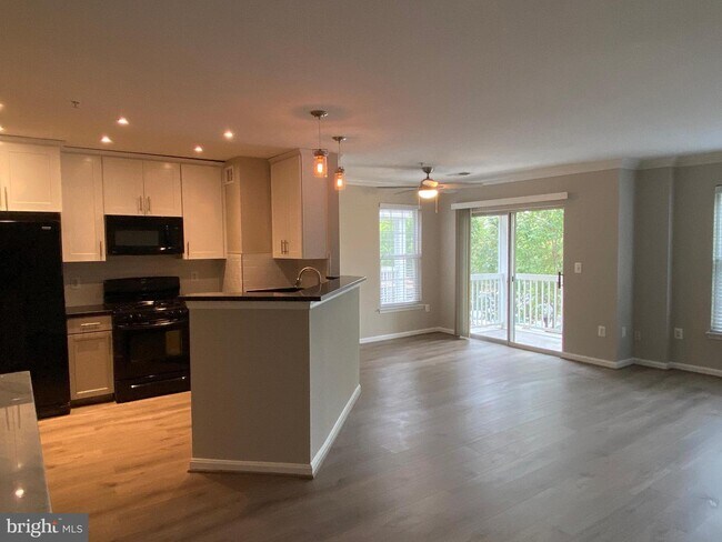 Building Photo - 12834 Fair Briar Ln