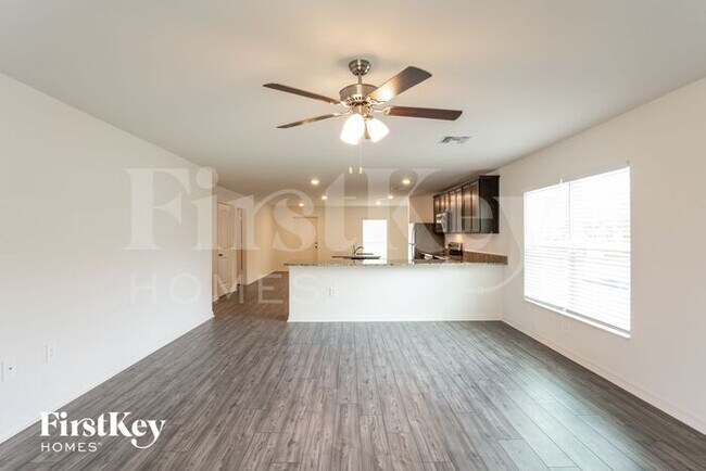Foto del edificio - 3446 Colfax Ln