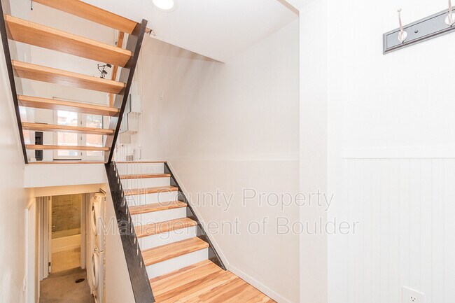 Building Photo - 4105 Riverside Ave