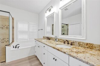 Building Photo - 8924 Ventura Way