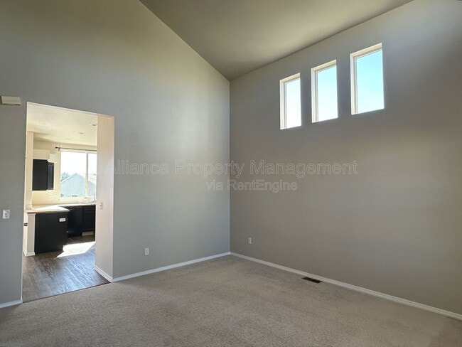 Foto del edificio - 8131 Oliver Rd