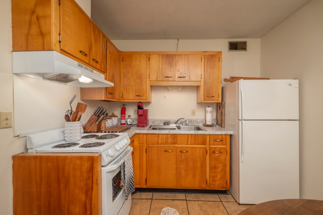 Foto del edificio - 300 Green St