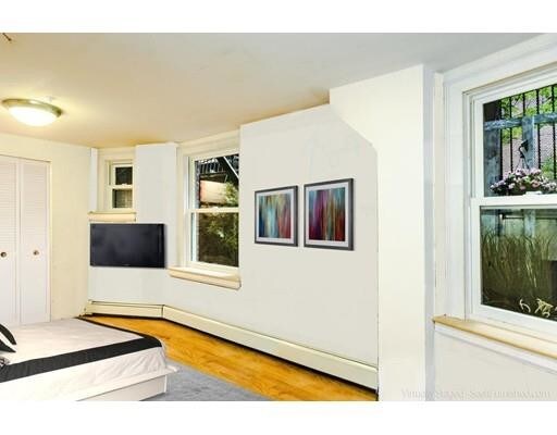 Building Photo - 31 Massachusetts Ave