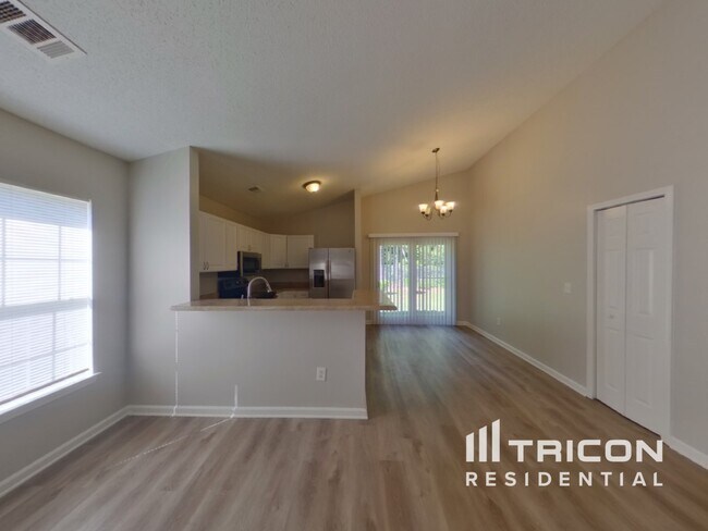 Foto del edificio - 160 Springway Dr