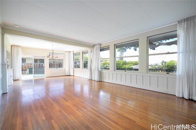 Foto del edificio - 2417 Parker Pl