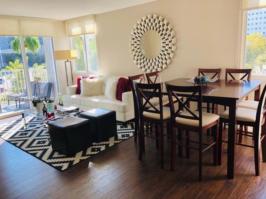 Foto principal - 800 N Miami Ave