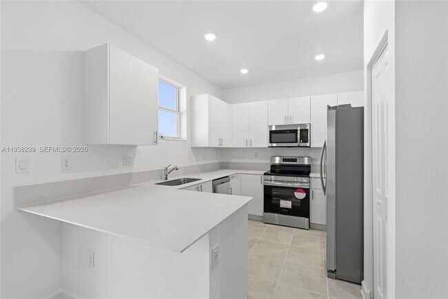 Foto del edificio - 2705 SE 25th Ave