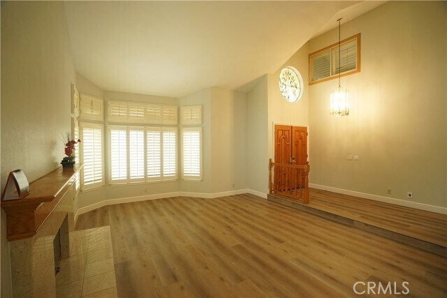 Building Photo - 1977 Saleroso Dr