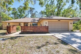 Building Photo - 8036 Conservatory Cir