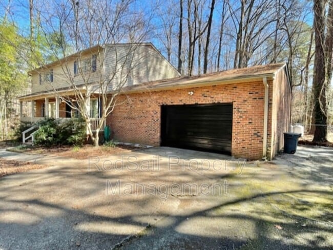 Building Photo - 111 Arden Dr