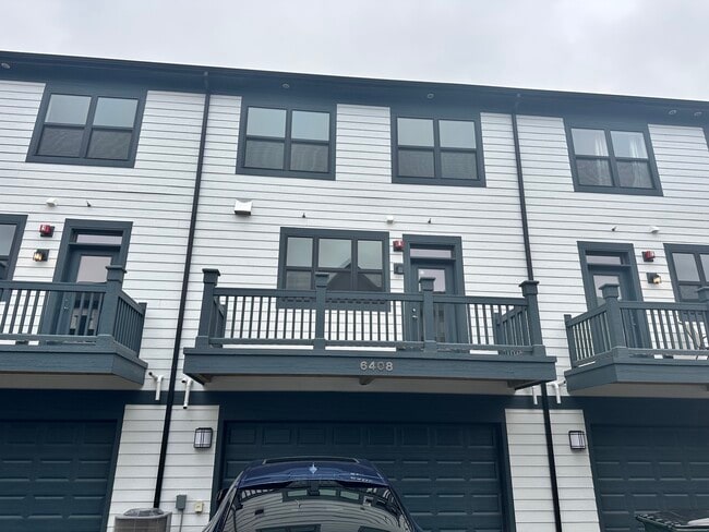 Foto del edificio - 6408 Levi Ln