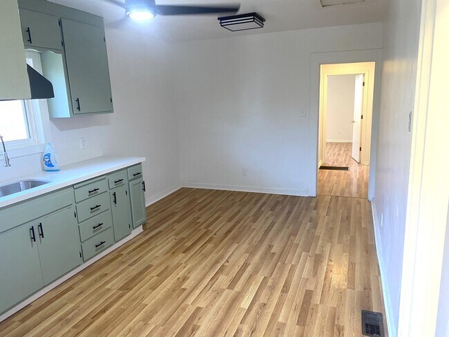 Foto del edificio - 2625 67th Ave