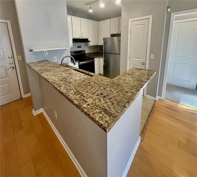 Building Photo - 821 Ralph McGill Blvd NE