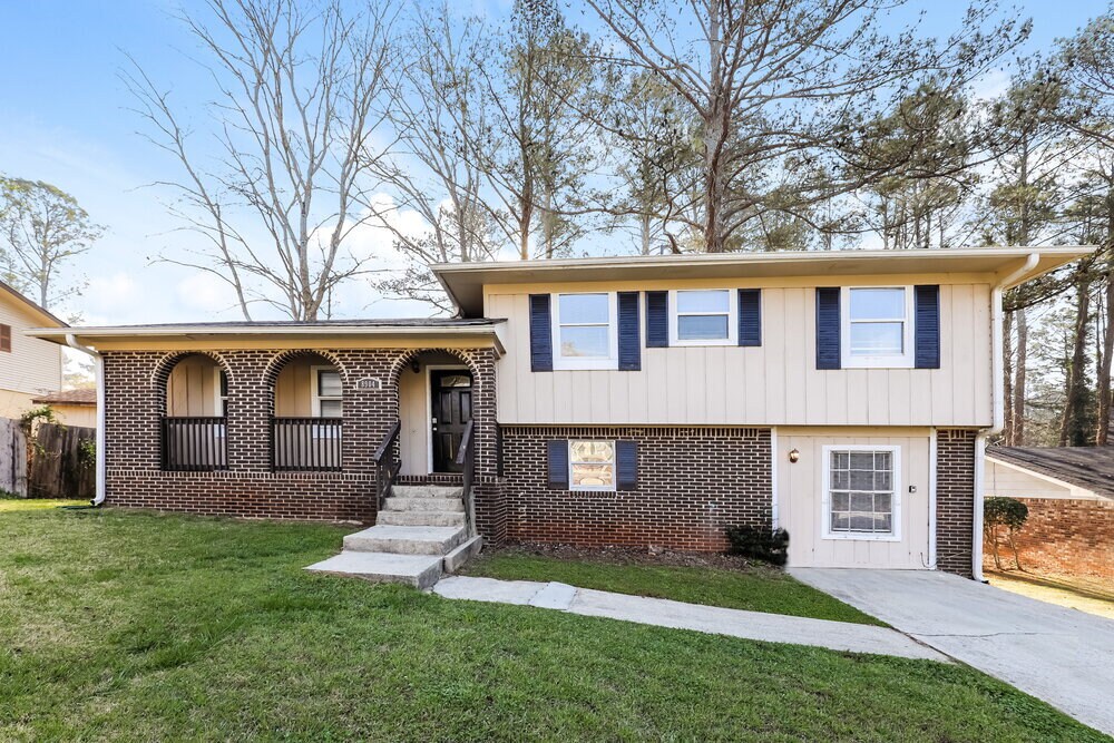 Primary Photo - 8904 Creekwood Ct