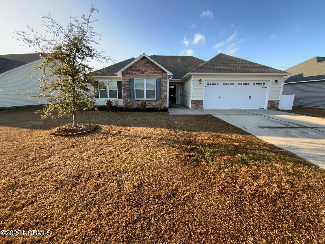 287 Merin Height Rd, Jacksonville, NC 28546 House for Rent in