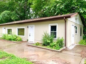 Building Photo - 1624 Golf Club Ln