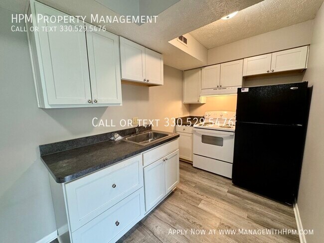 Foto del edificio - 4231 Middlebranch Ave NE