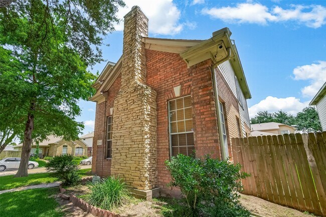 Foto del edificio - 15903 Timber Chase Dr