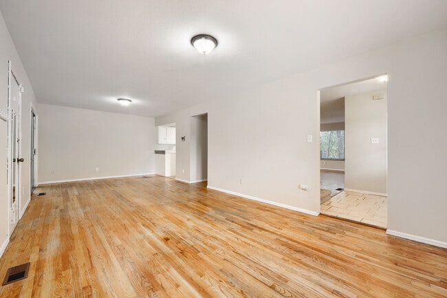 Building Photo - 53 McBurney Blvd