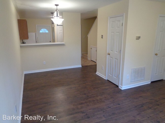Building Photo - 4929 Coral Ridge Ct