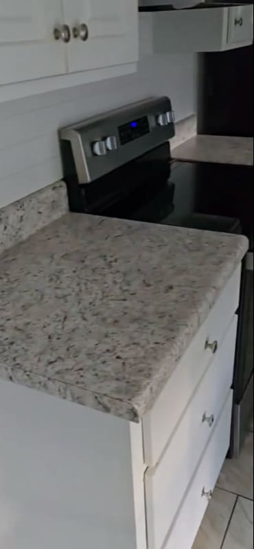 Foto del edificio - 4970 Gardiner Dr