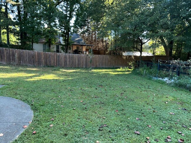 Foto del edificio - 4079 Sardis Church Rd