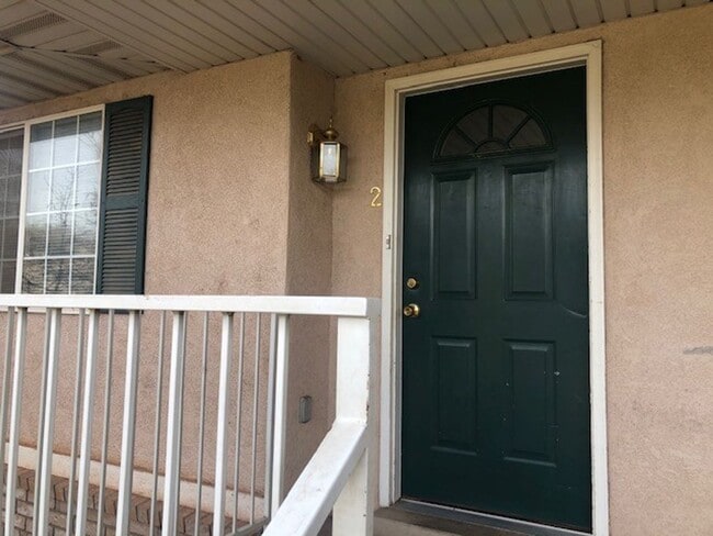 Building Photo - 67 N 200 E