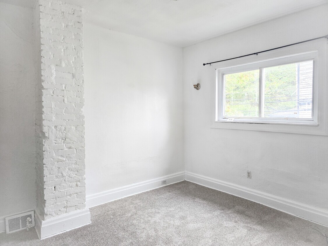 Holbrook & California - Holbrook & California