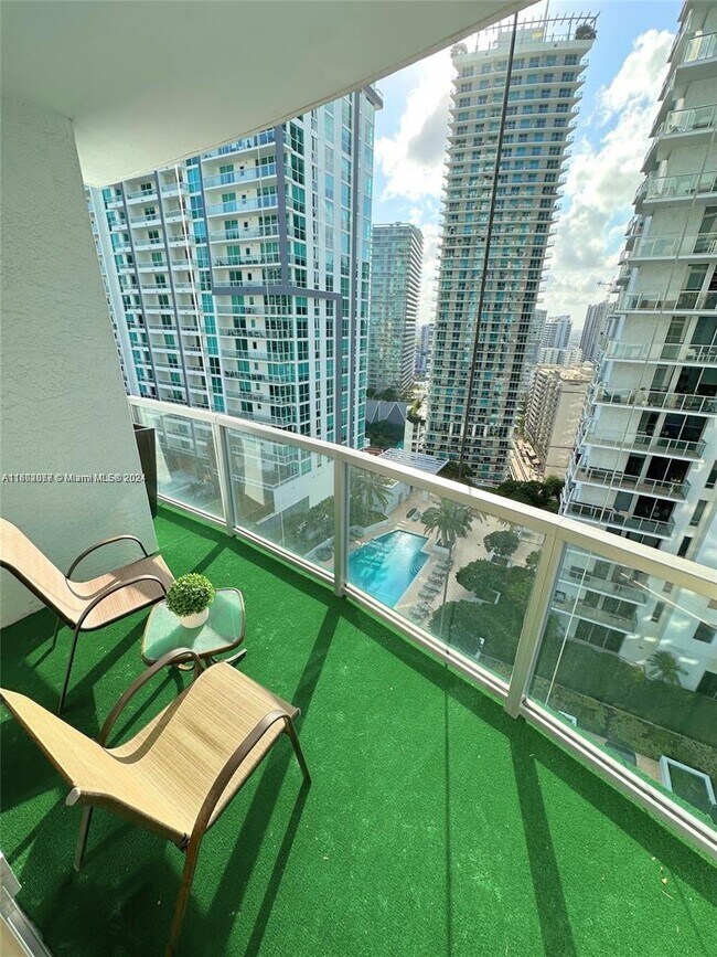 Foto del edificio - 1060 Brickell Ave
