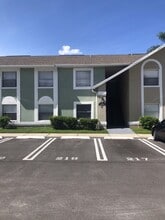 Building Photo - 4240 Pershing Pointe Pl