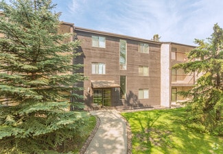 Building Photo - NAITside Court I